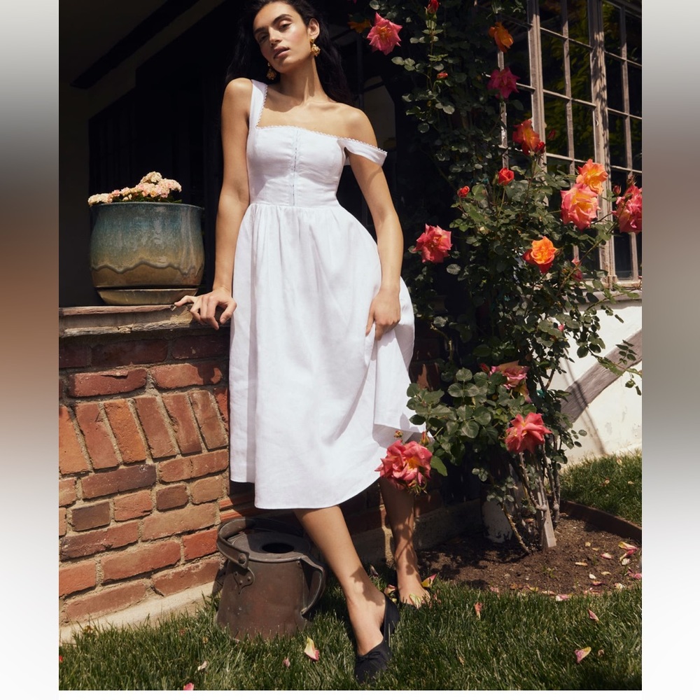 Gorgeous white Linen Tagliatelle Reformation Dress size 8 NWOT
